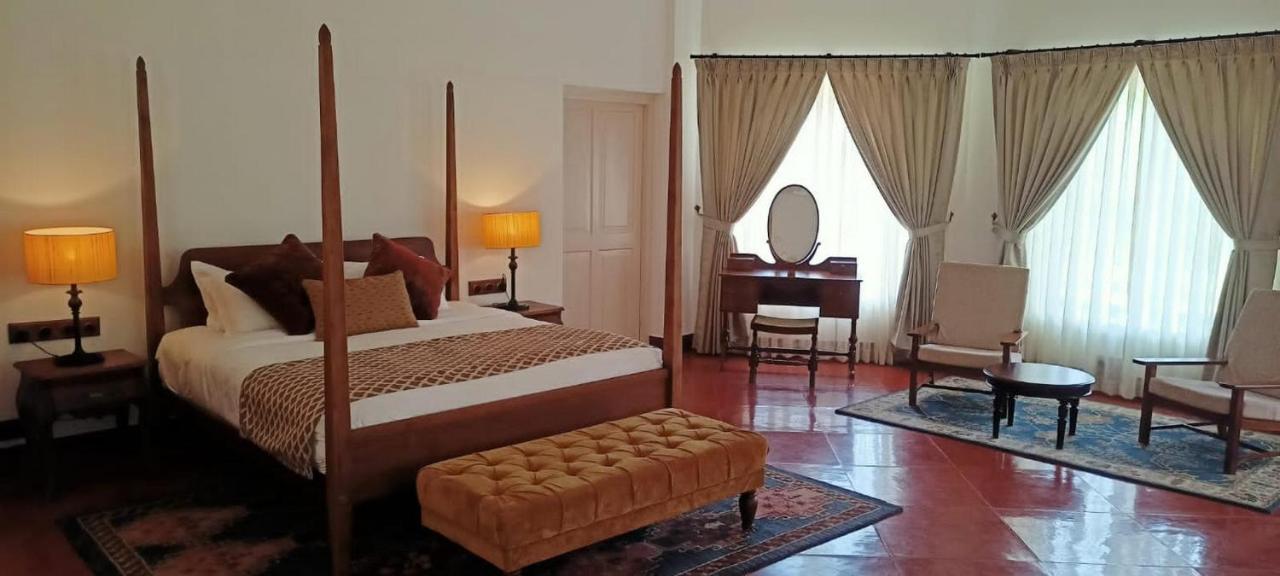 Lockhart Bungalow Munnar - A Cgh Earth Saha Experience Extérieur photo